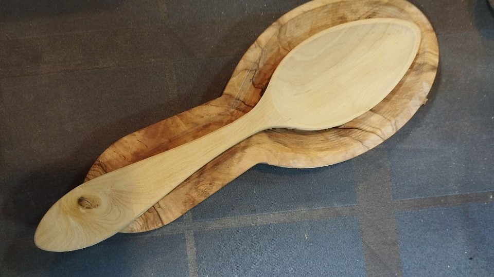 Porta cucharas en olivo